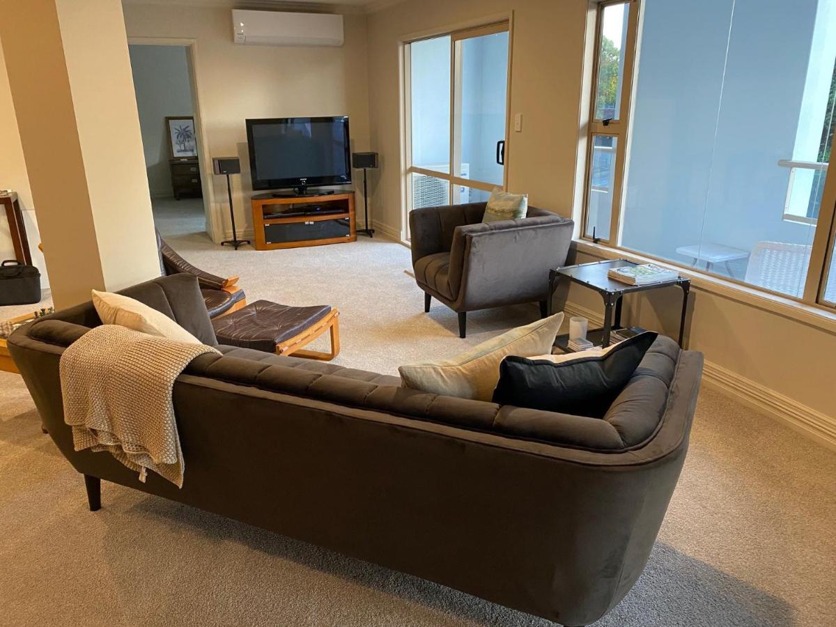 West End Precinct 2 Bedroom Apartment Close To Walkway And Ocean Ню Плимут Екстериор снимка
