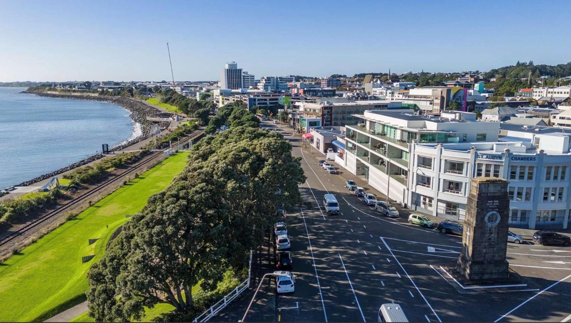 West End Precinct 2 Bedroom Apartment Close To Walkway And Ocean Ню Плимут Екстериор снимка